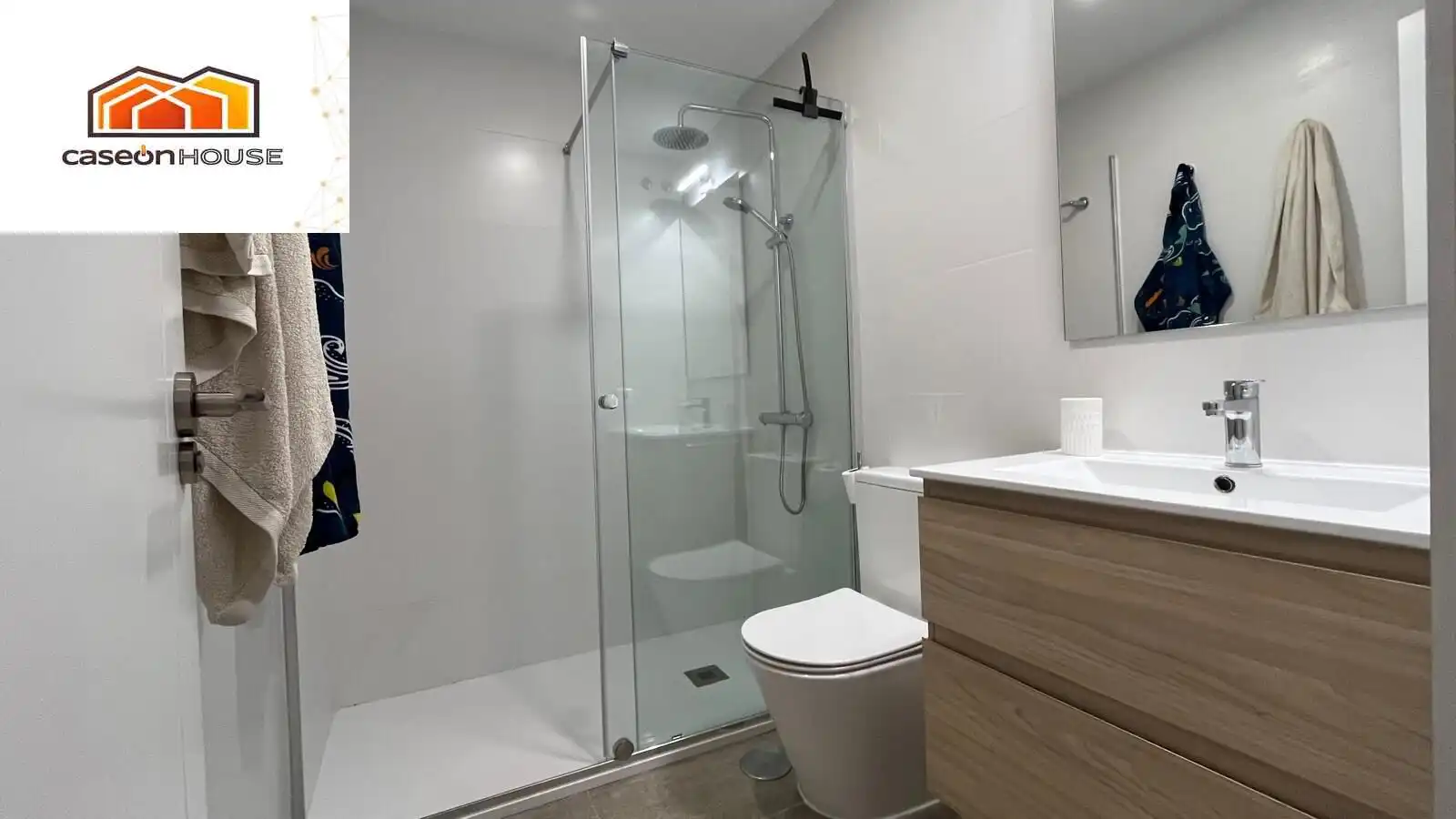 Bany de Apartament en venda en Chiclana de la Frontera amb Piscina comunitària