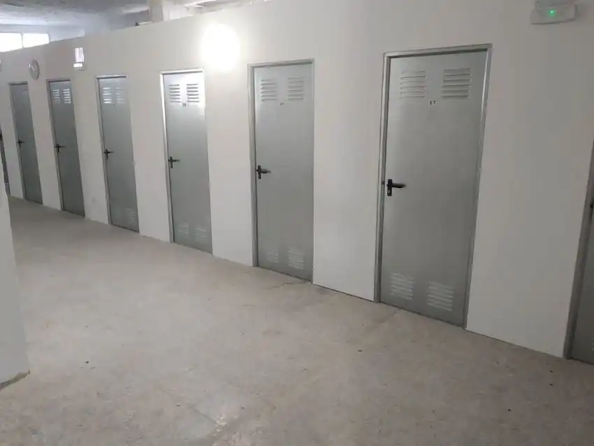 Nave industrial en venta en Fenals, imagen 4