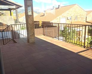 Terrassa de Casa adosada en venda en Guadalix de la Sierra amb Calefacció, Jardí privat i Terrassa