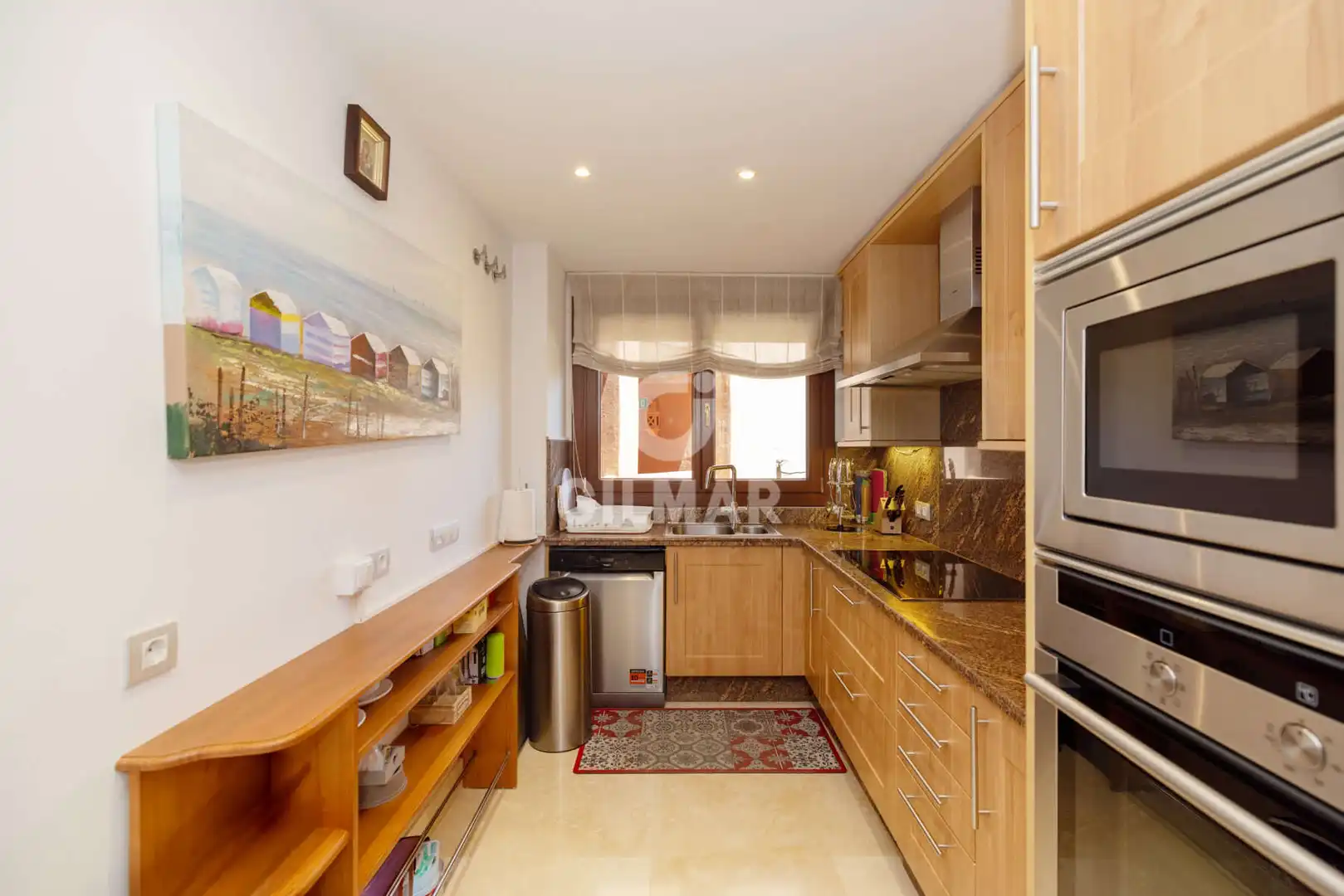 Cocina de Planta baja en venta en Estepona con Calefacción, Jardín privado y Trastero