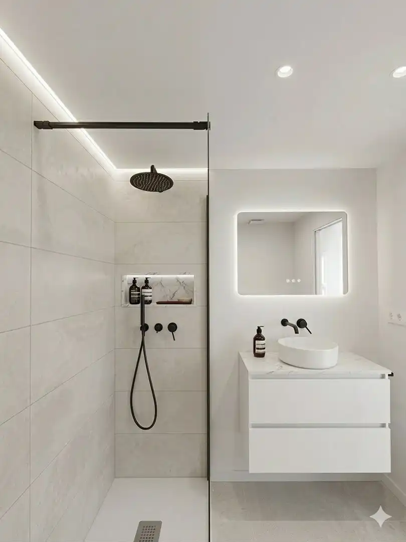 Bathroom of Flat for sale in Sitges  with Air Conditioner and Terrace