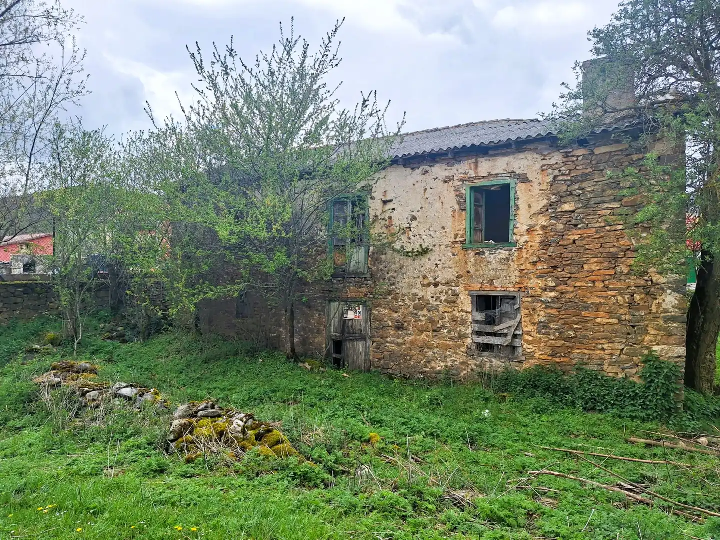 Vista exterior de Casa o xalet en venda en Triollo