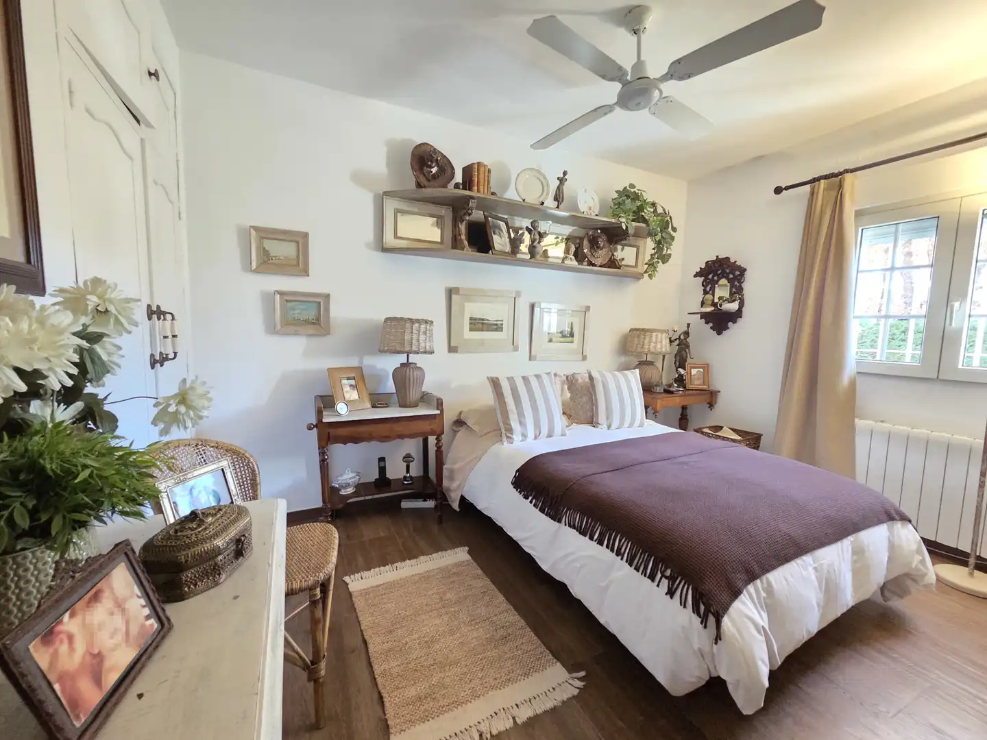 Habitación de Casa o chalet en venta en Santa María de la Alameda con Calefacción, Jardín privado y Amueblado