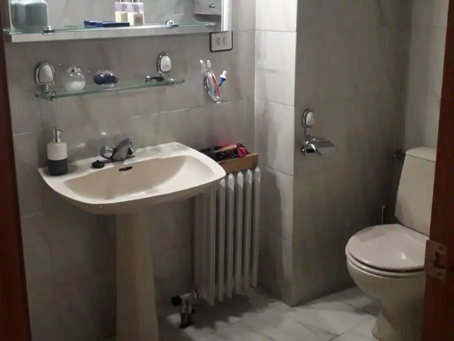 Baño de Casa o chalet de alquiler en Ensanche - Fuenfresca