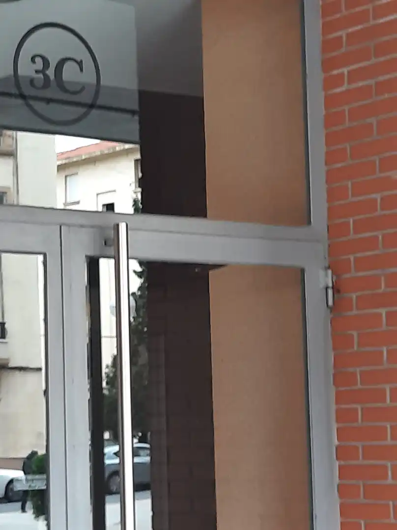 Local comercial en venta en Bagatza - San Vicente, imagen 12