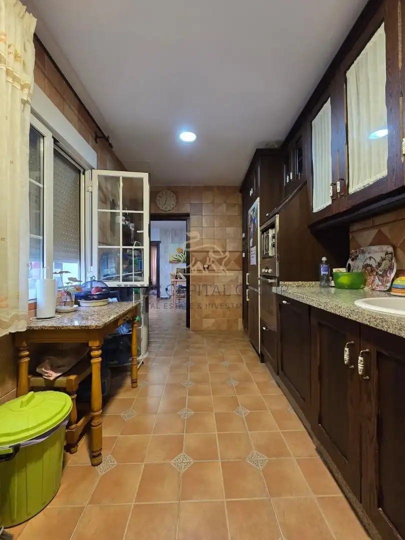 Cocina de Casa adosada en venta en La Victoria con Aire acondicionado, Calefacción y Jardín privado