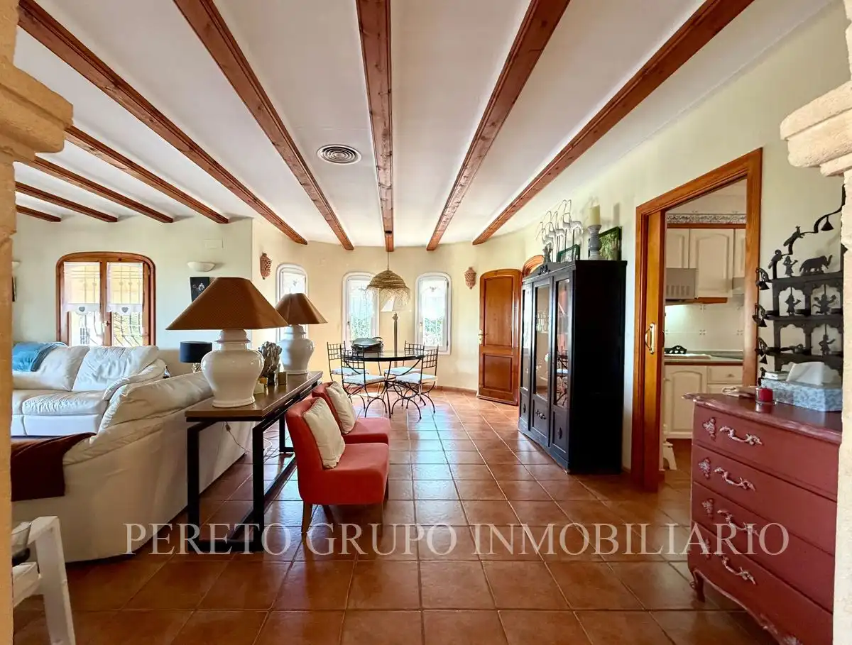Detached house with pool for sale in El Montgó, imagen 11