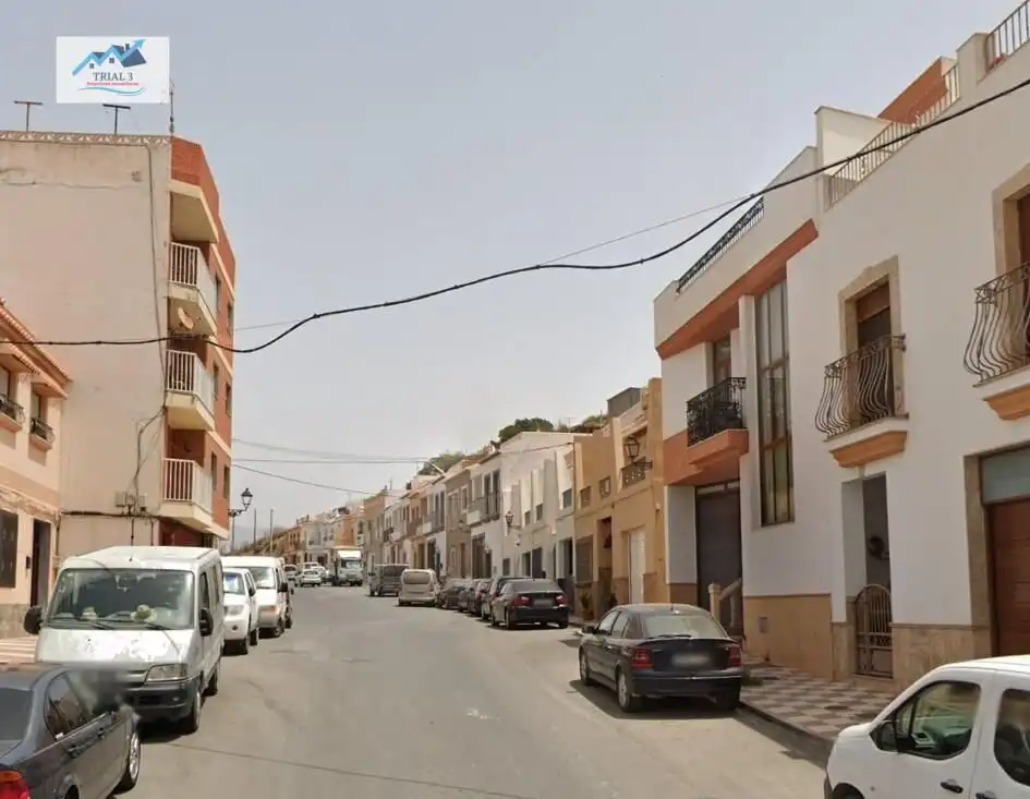 Piso con terraza en venta en Calle BELEN, imagen 2