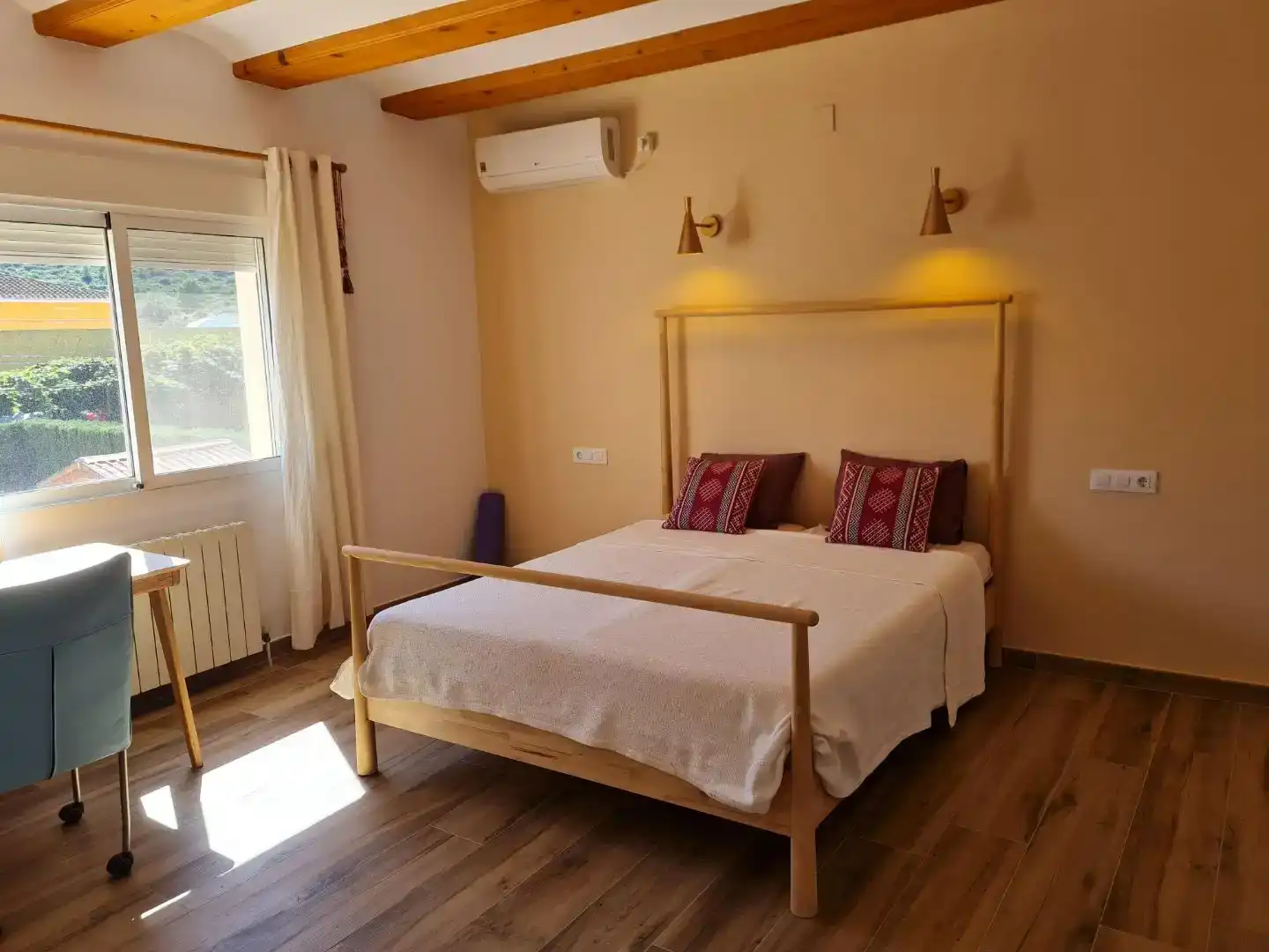 Habitación de Finca rústica en venta en Pedreguer con Aire acondicionado, Jardín privado y Balcón