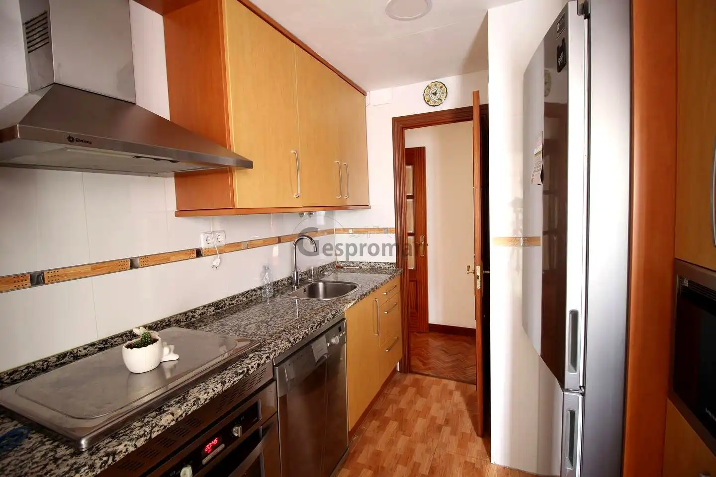 Habitación en De Los Olivos, Puerta del Ángel