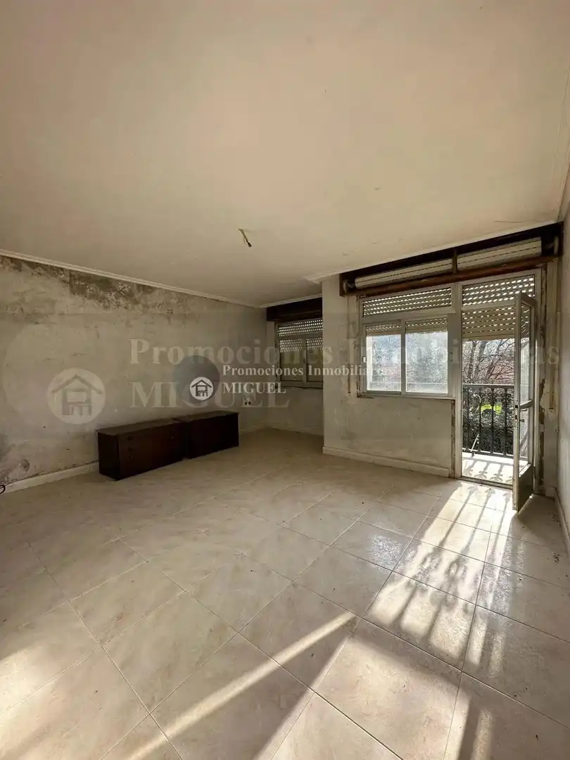 Casa in vendita a Laza, imagen 3