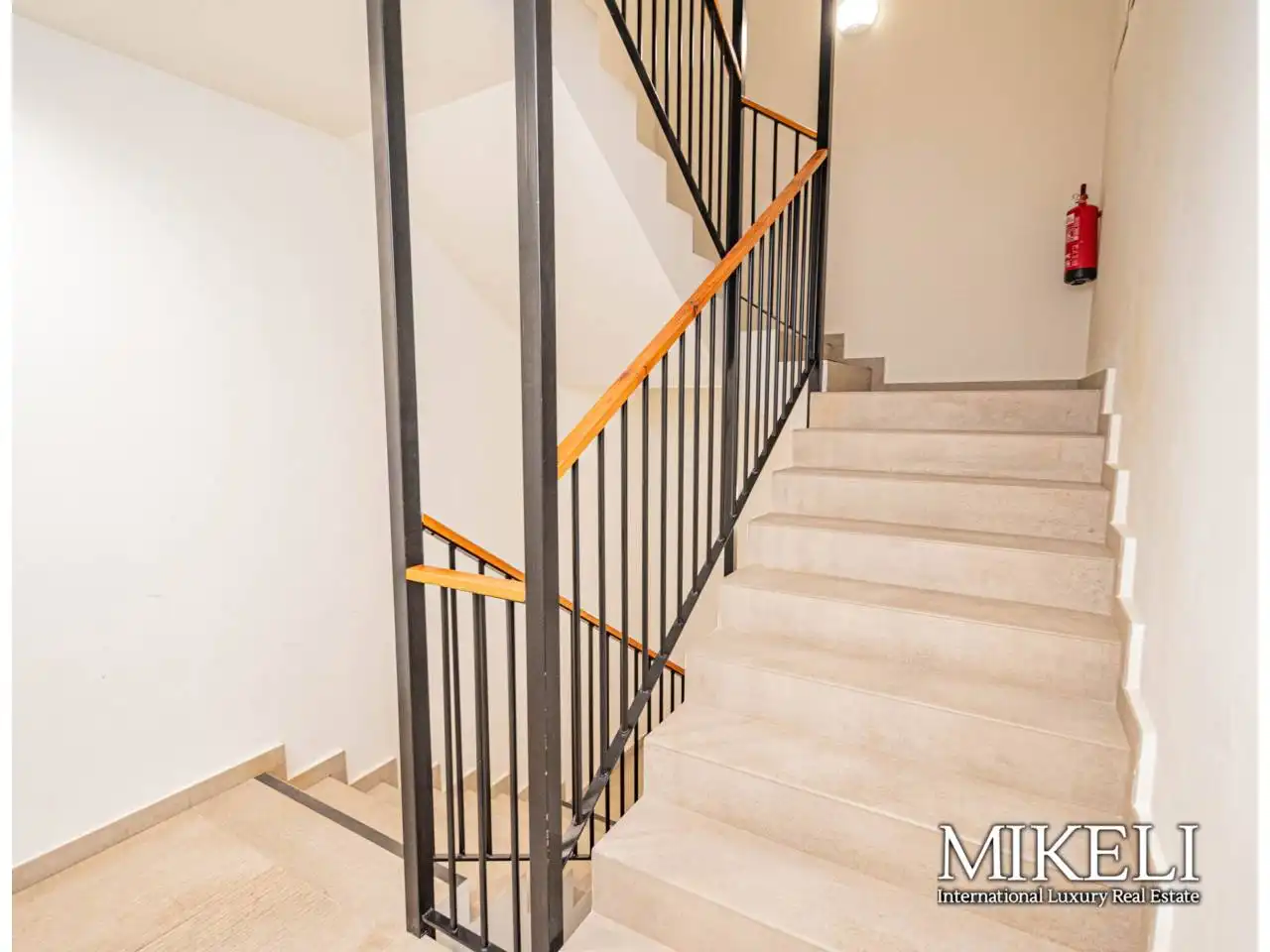 Flat with terrace to rent in Calle Hernán Cortés, imagen 25