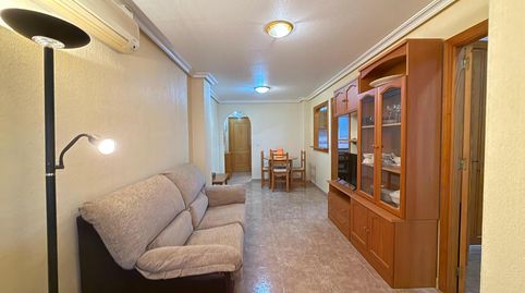Foto 4 de Apartamento de alquiler en Calle Islandia, Zona Playa de los Locos, Torrevieja