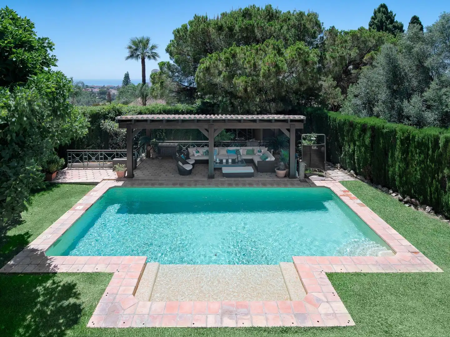 Villa mit Pool zur Miete in C/ Montemayor, Casa Mayor Sierra Blanca, imagen 3