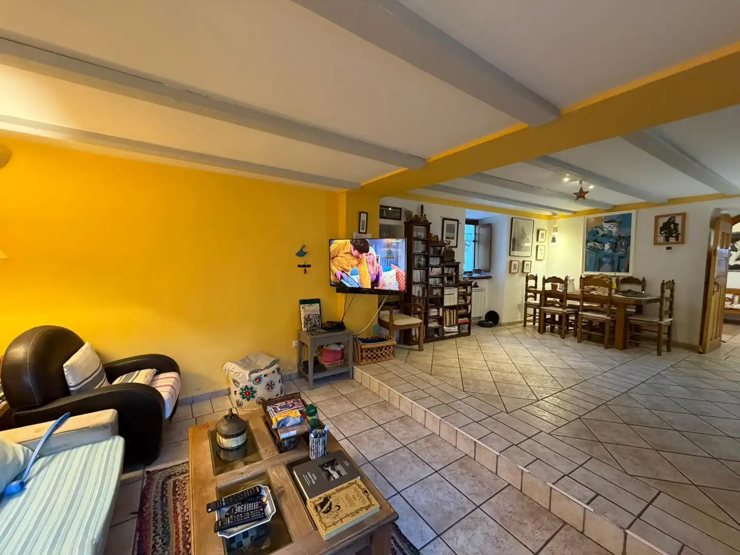 Sala d'estar de Casa o xalet en venda en Corcos amb Calefacció, Moblat i Forn