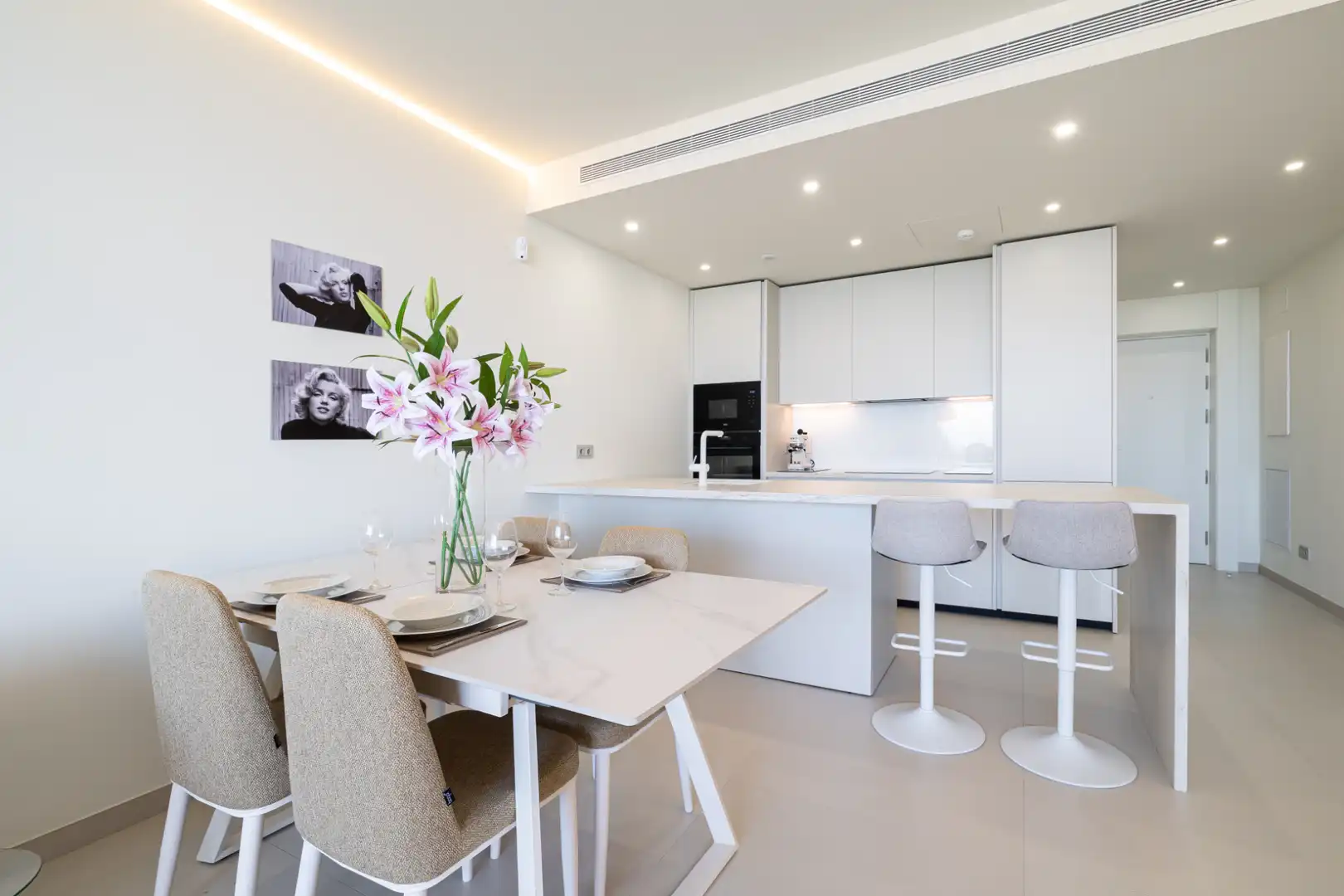 Kitchen of Flat for rent in Fuengirola  with Air Conditioner, Heating and Private garden