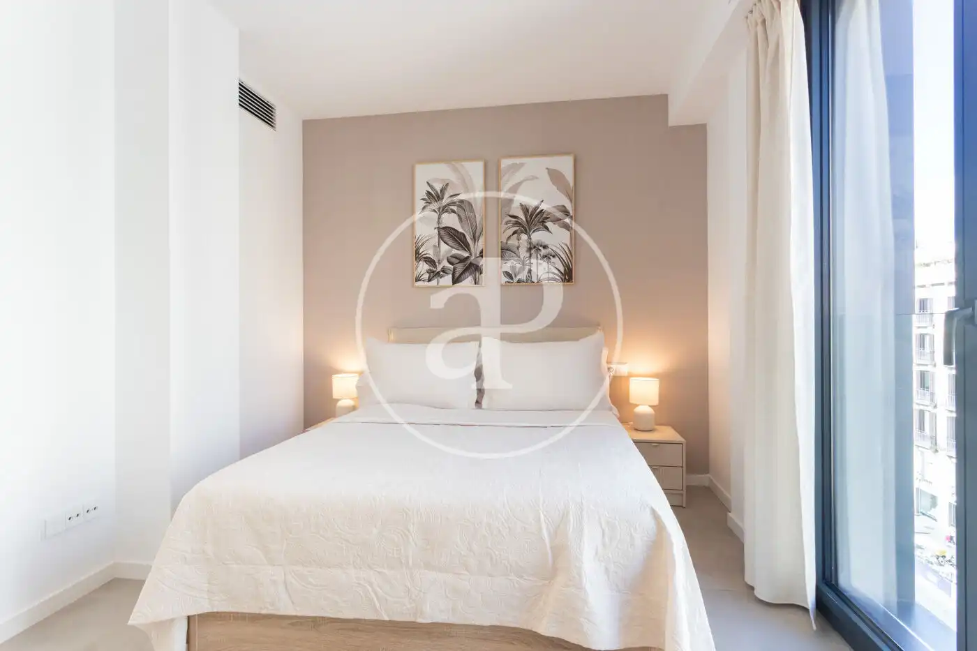 Flat for rent in Ronda de la Univ., Dreta de l'Eixample