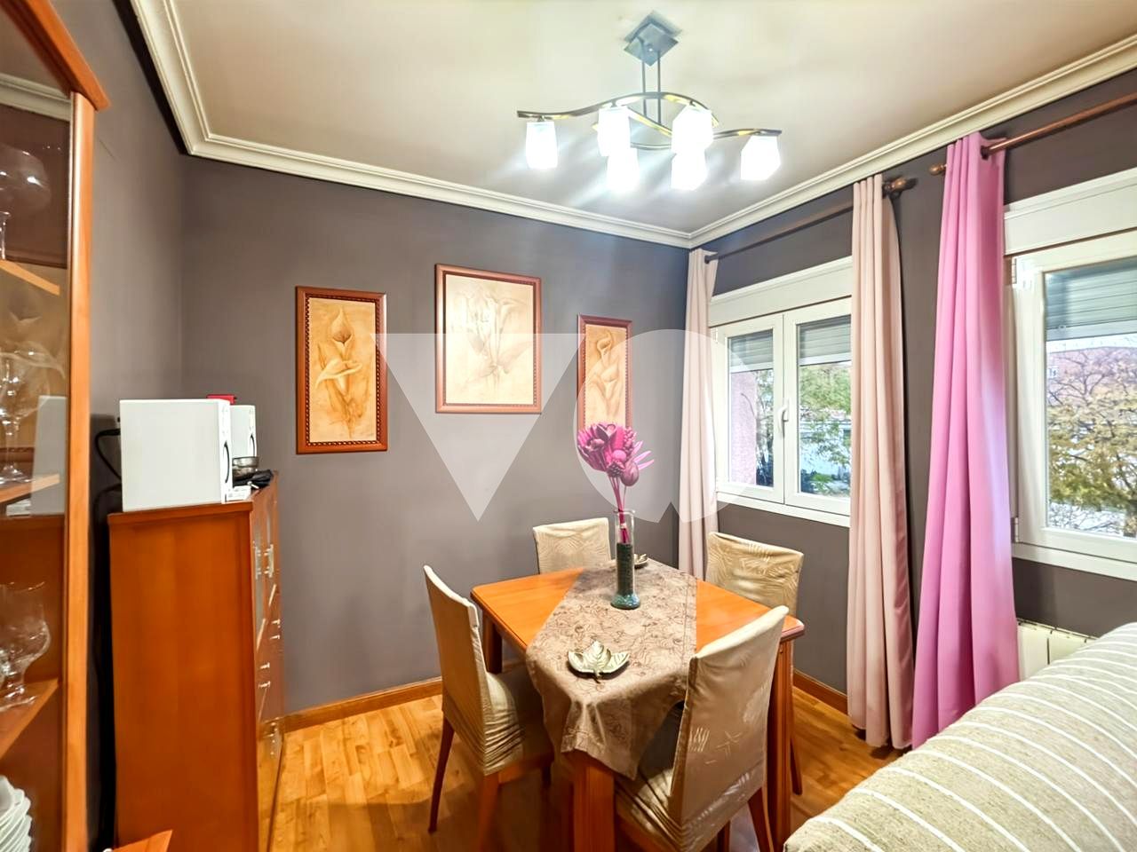 Dining room of Apartment for sale in  Madrid Capital  with Air Conditioner, Heating and Furnished