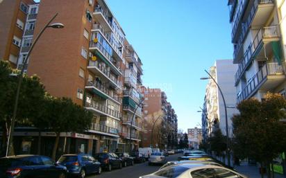 Vista exterior de Pis en venda en Móstoles amb Aire condicionat i Calefacció