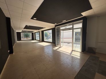 Local comercial en venda a Calle Batalla de Bailén