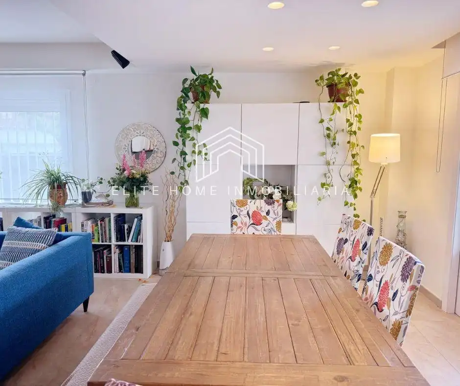 Comedor de Casa o chalet en venta en Benicasim / Benicàssim con Aire acondicionado, Calefacción y Jardín privado