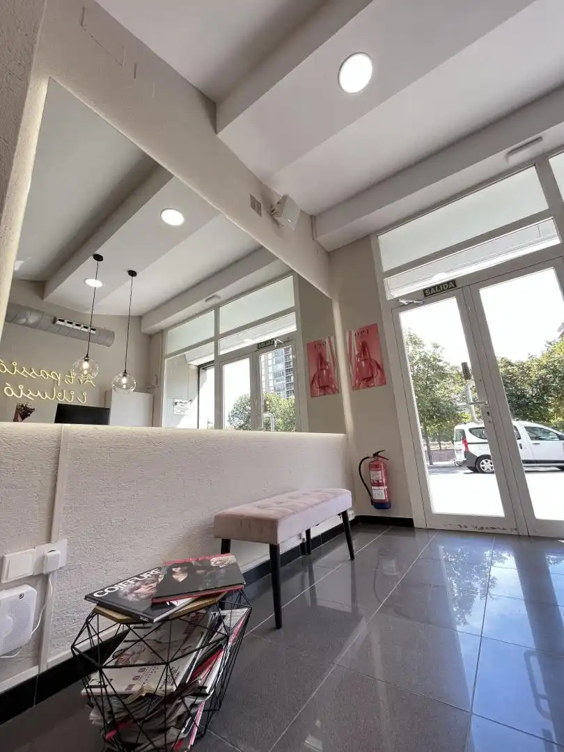 Locale commerciale in cessione a Eixample Nord, imagen 3
