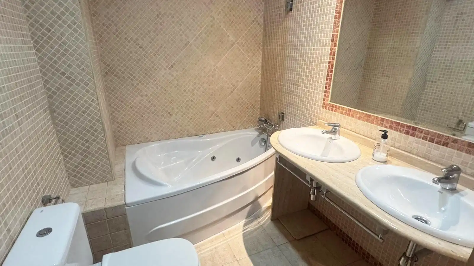 Baño de Piso en venta en Córdoba con Aire acondicionado y Terraza