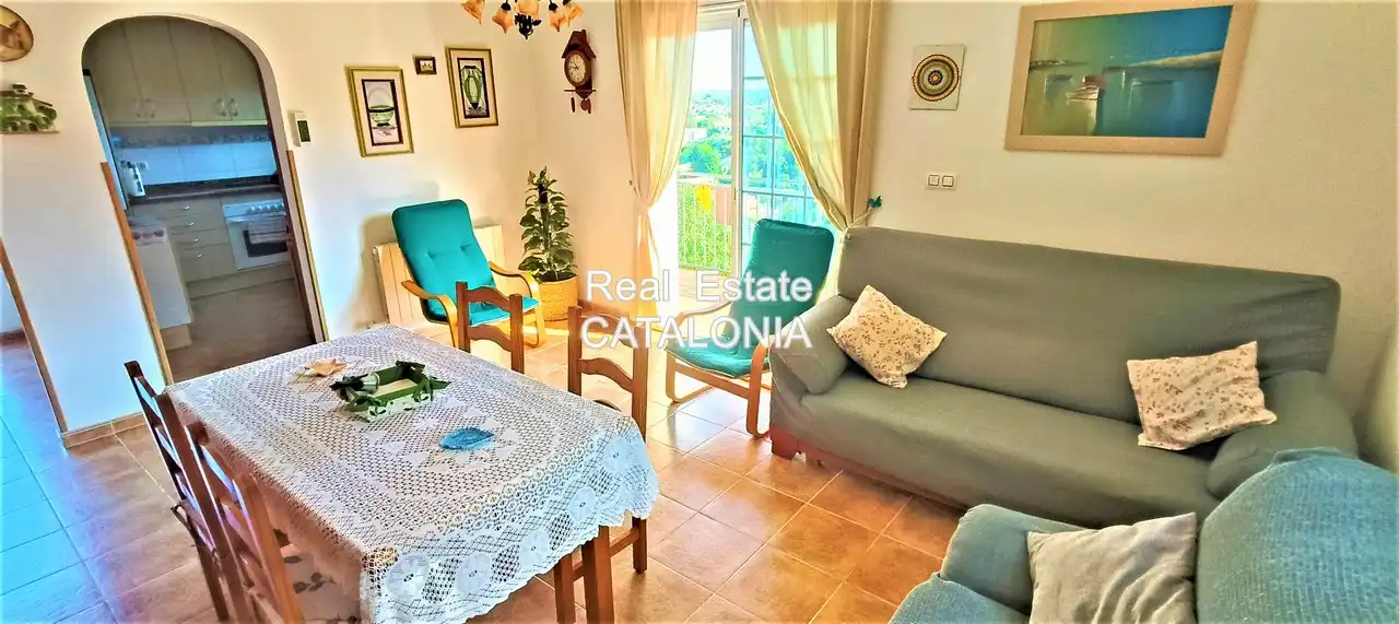 Wohnzimmer von Haus oder Chalet zum Verkauf in Lloret de Mar mit Heizung, Privatgarten und Terrasse