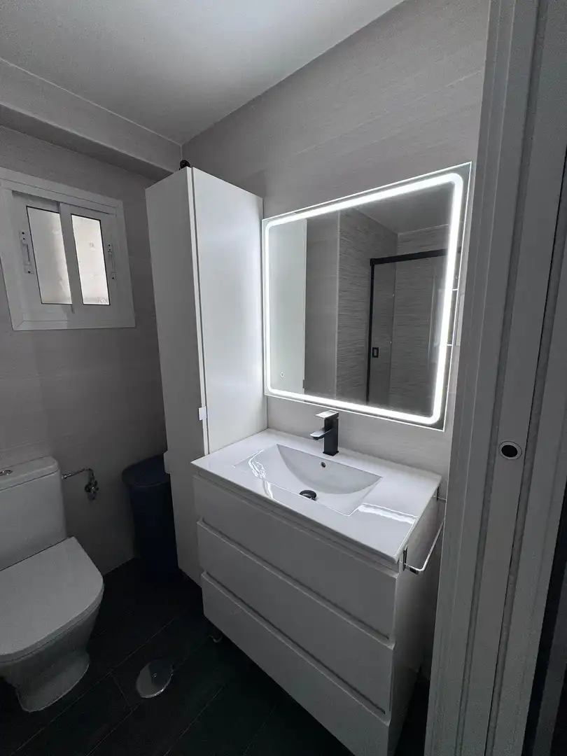 Baño de Piso en venta en Málaga con Aire acondicionado, Calefacción y Terraza