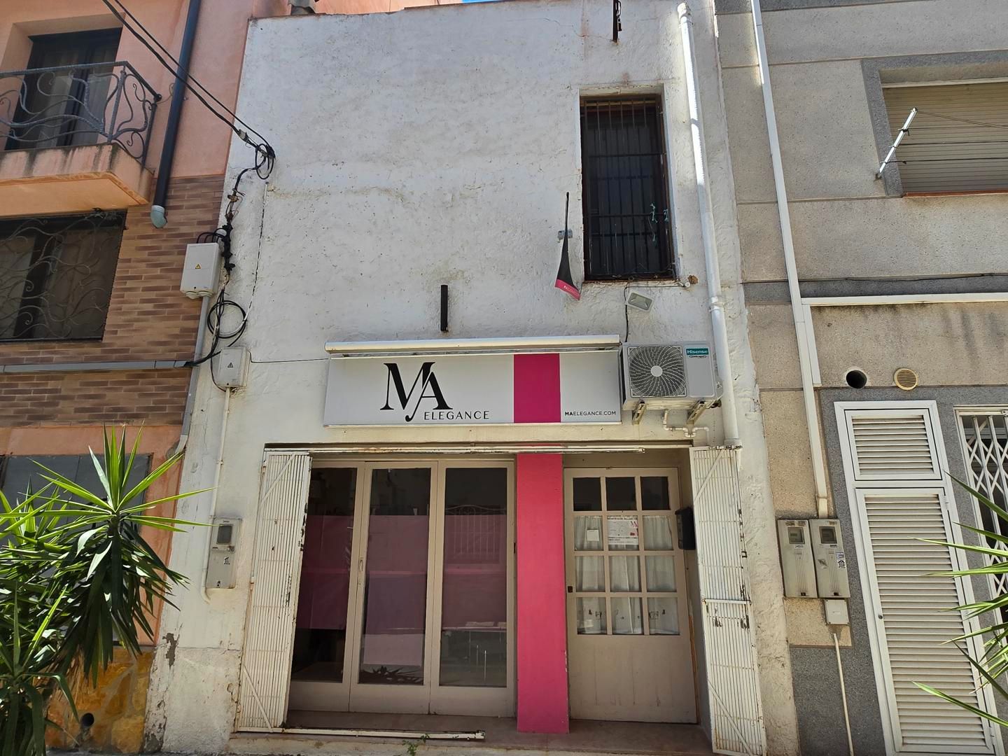 House or chalet for sale in L'Ametlla de Mar   with Air Conditioner