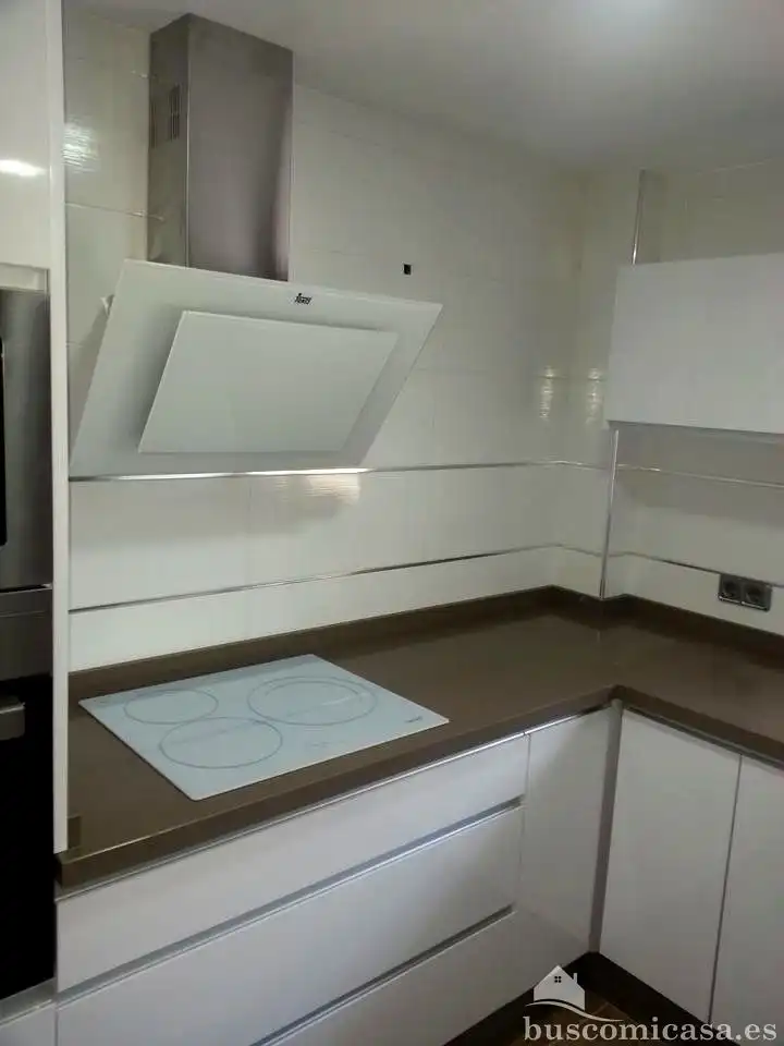 Cuina de Casa o xalet en venda en Jabalquinto amb Aire condicionat, Calefacció i Terrassa