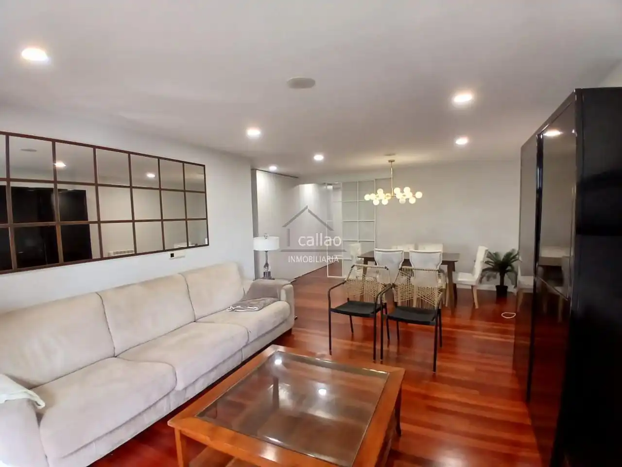 Living room of Flat for rent in Ferrol  with Heating, Storage room and Furnished