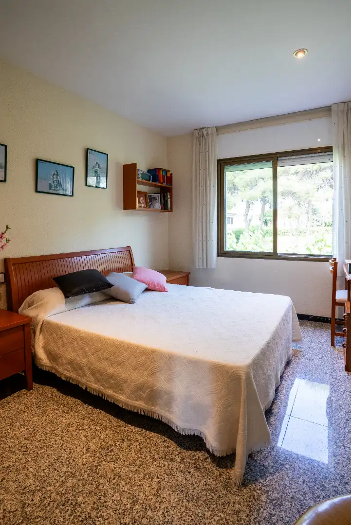 Dormitori de Casa o xalet en venda en Vallmoll amb Calefacció, Jardí privat i Terrassa