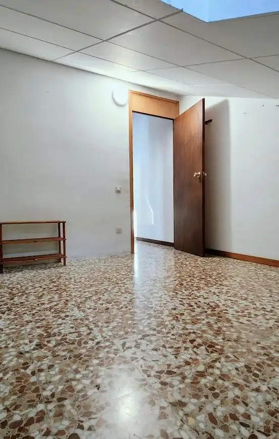 Casa adosada de alquiler en Terrassa con Calefacción, Terraza y Internet