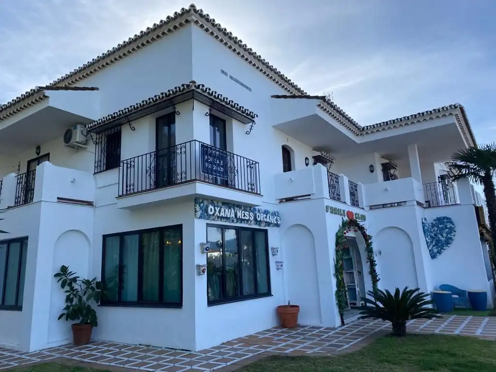 Exterior view of Flat for rent to own in Estepona  with Air Conditioner, Heating and Furnished