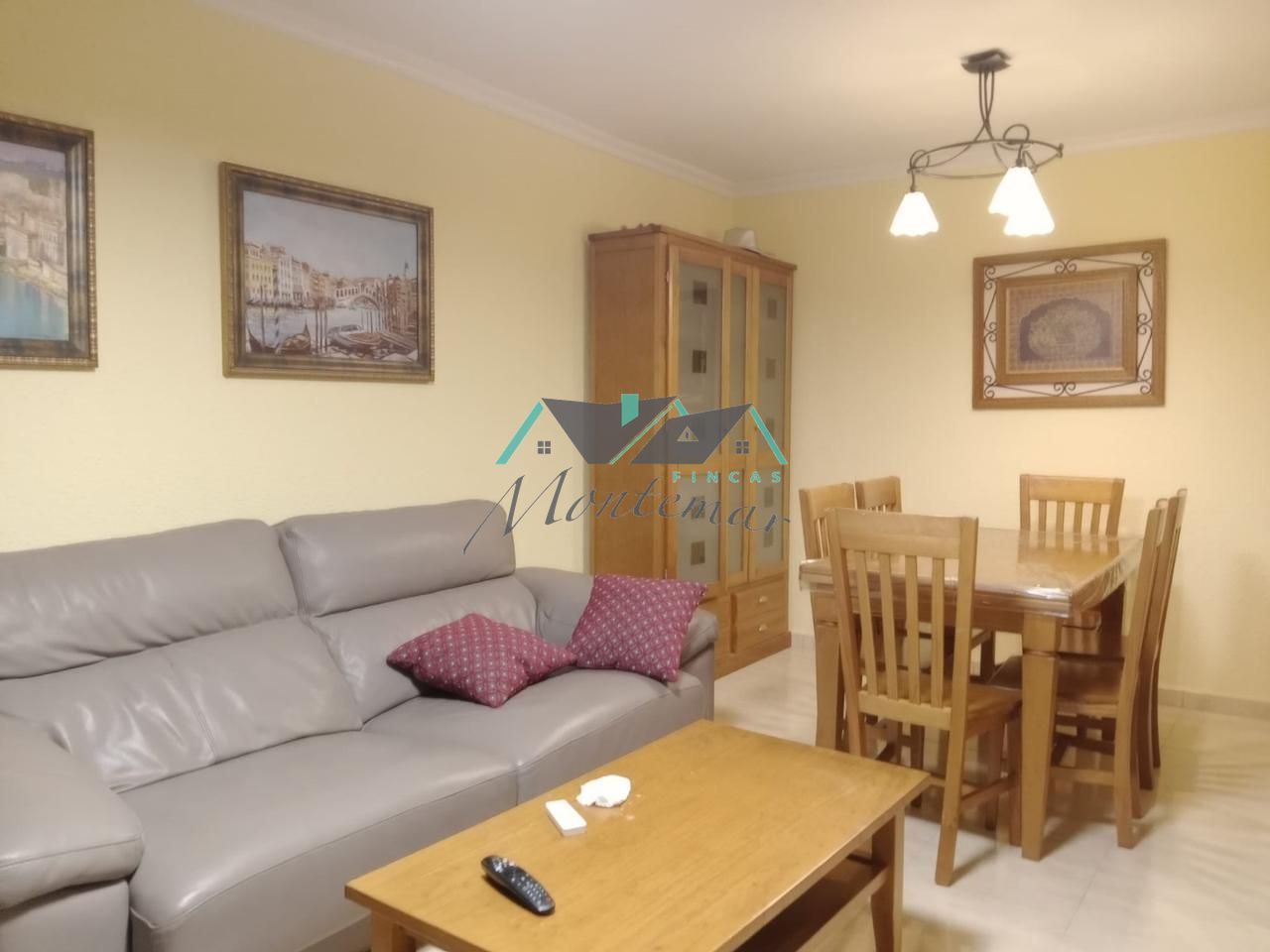 Sala de estar de Piso de alquiler en Águilas con Aire acondicionado, Terraza y Amueblado