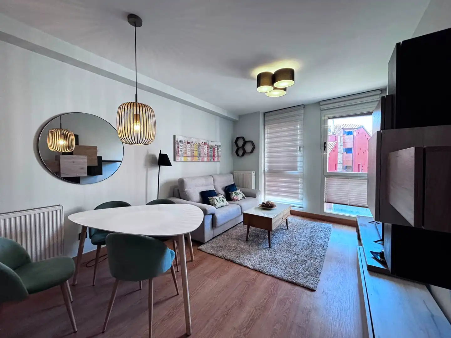 Sala d'estar de Apartament de lloguer en Burgos amb Calefacció i Moblat
