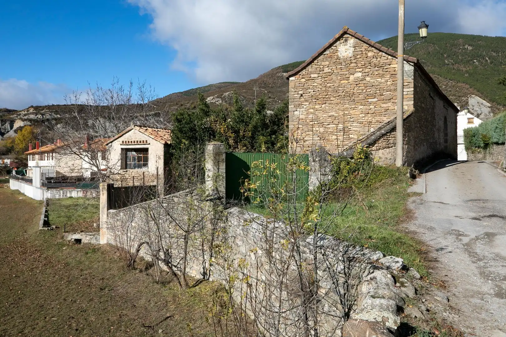 Vista exterior de Residencial en venta en Sabiñánigo