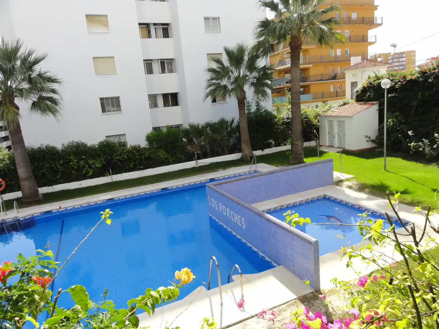 Piscina de Apartamento en venta en Benalmádena con Aire acondicionado, Calefacción y Terraza