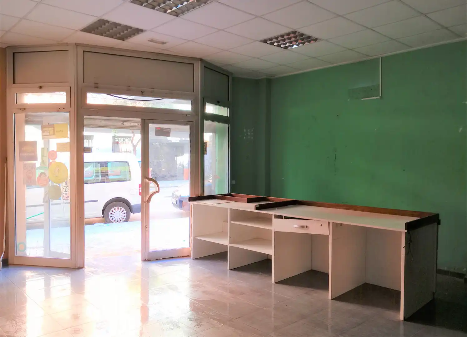 Local comercial en venda a Calle del Cosmógrafo Ramirez 12