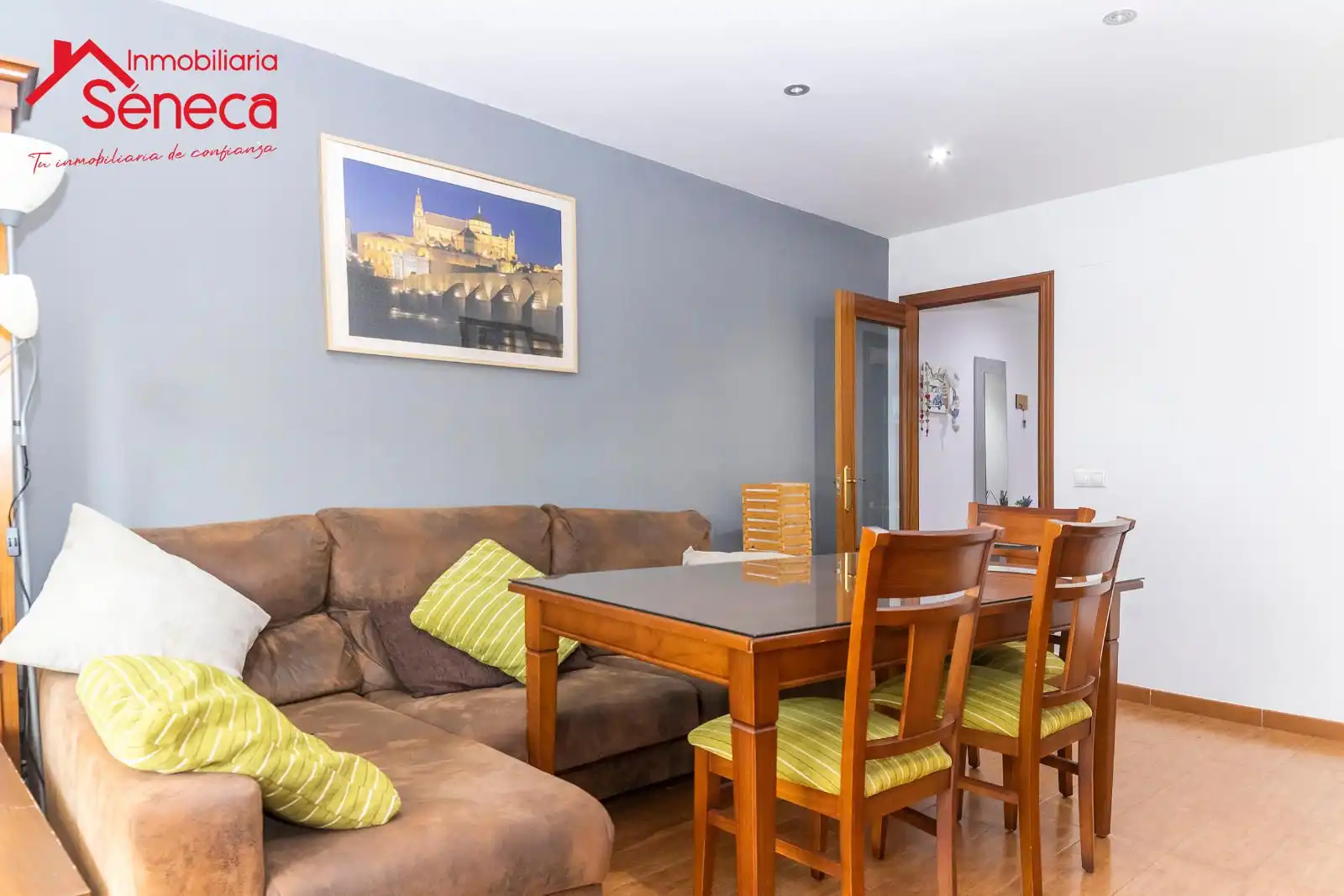 Living room of Flat for sale in Córdoba  with Air Conditioner, Terrace and Storage room