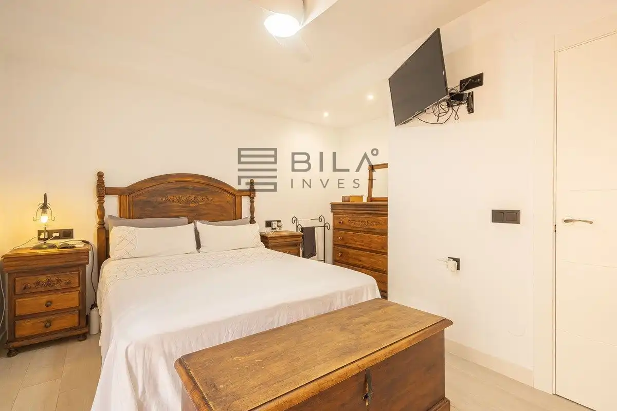 Habitación de Dúplex en venta en Fuengirola con Aire acondicionado, Terraza y Piscina