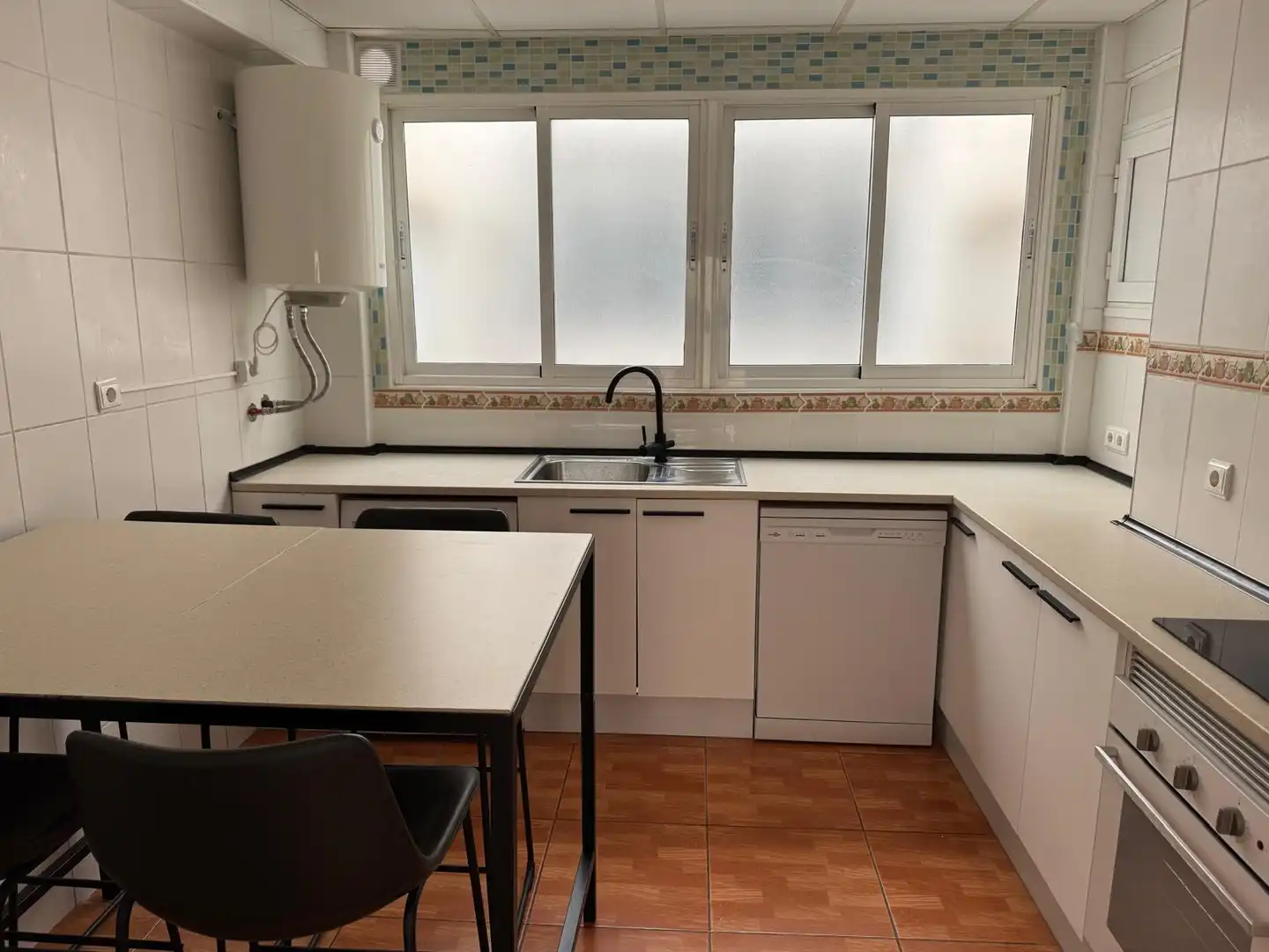 Cocina de Piso en venta en Elche / Elx con Amueblado, Horno y Lavadora
