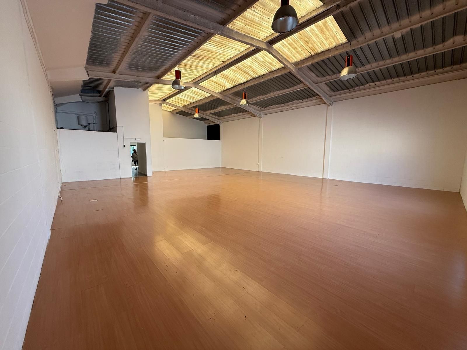 Industrial buildings to rent in  Barcelona Capital