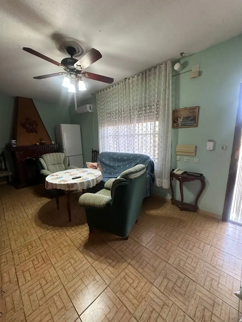 Wohnzimmer von Haus oder Chalet zum Verkauf in Medellín mit Klimaanlage