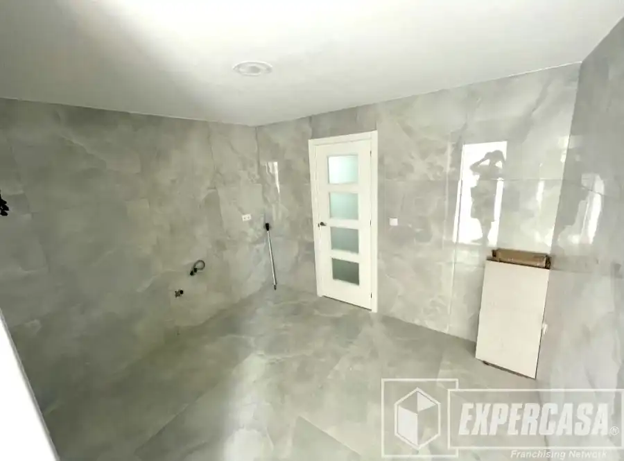 Flat with lift for sale in Alaquàs, imagen 10