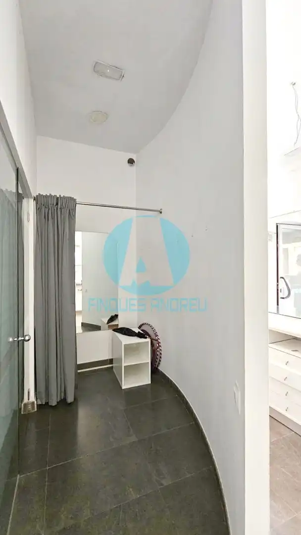 Habitación de Local de alquiler en Mataró con Aire acondicionado