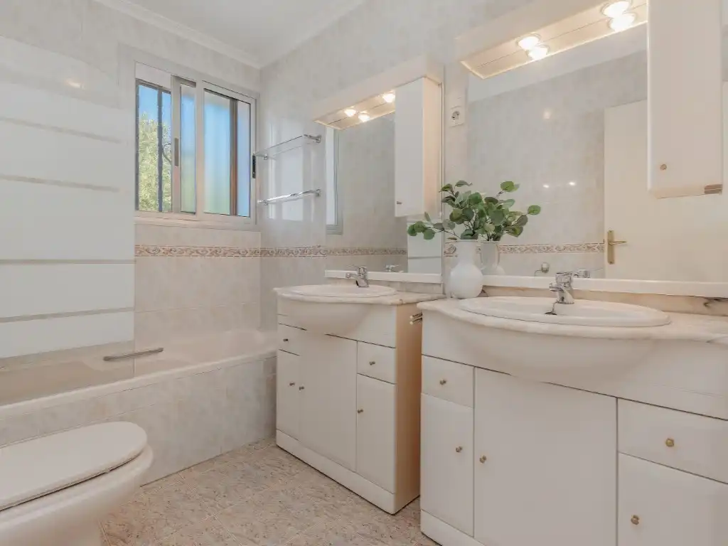 Casa o xalet en venda a Terrenos Sup 22, La Font - Mezquitas
