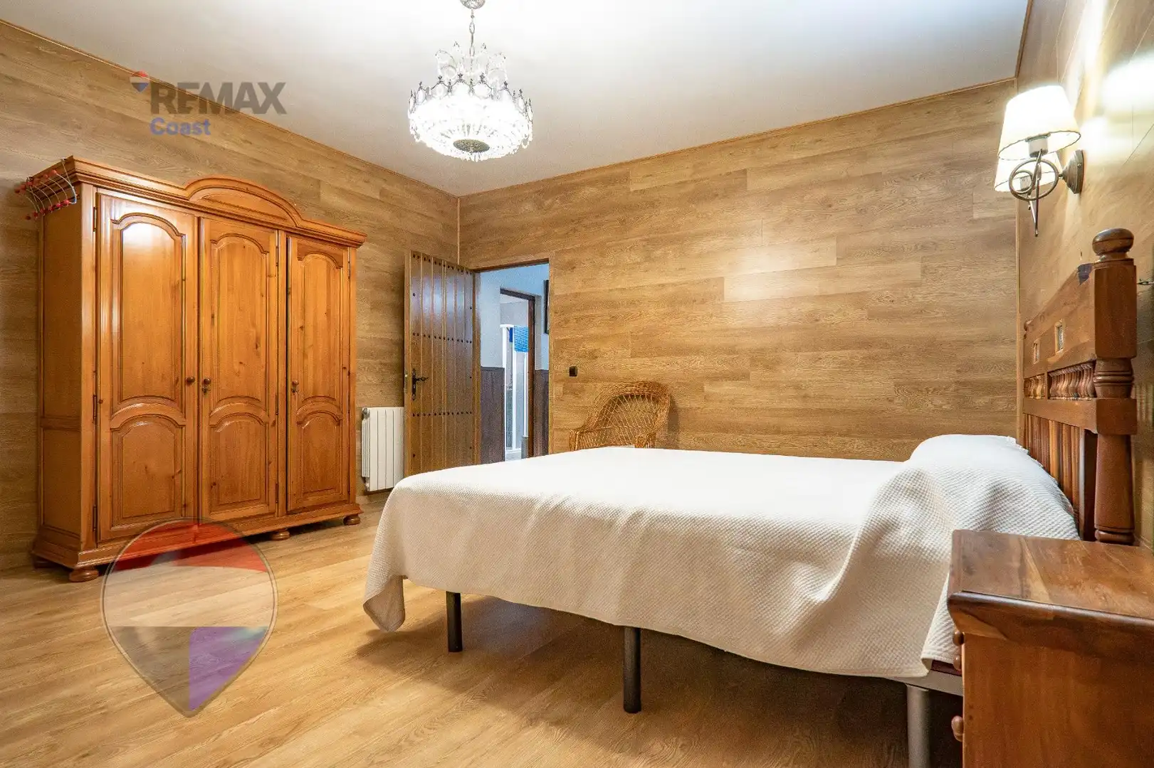 Bedroom of Houses for sale in Cuevas Bajas  with Heating, Private garden and Swimming Pool