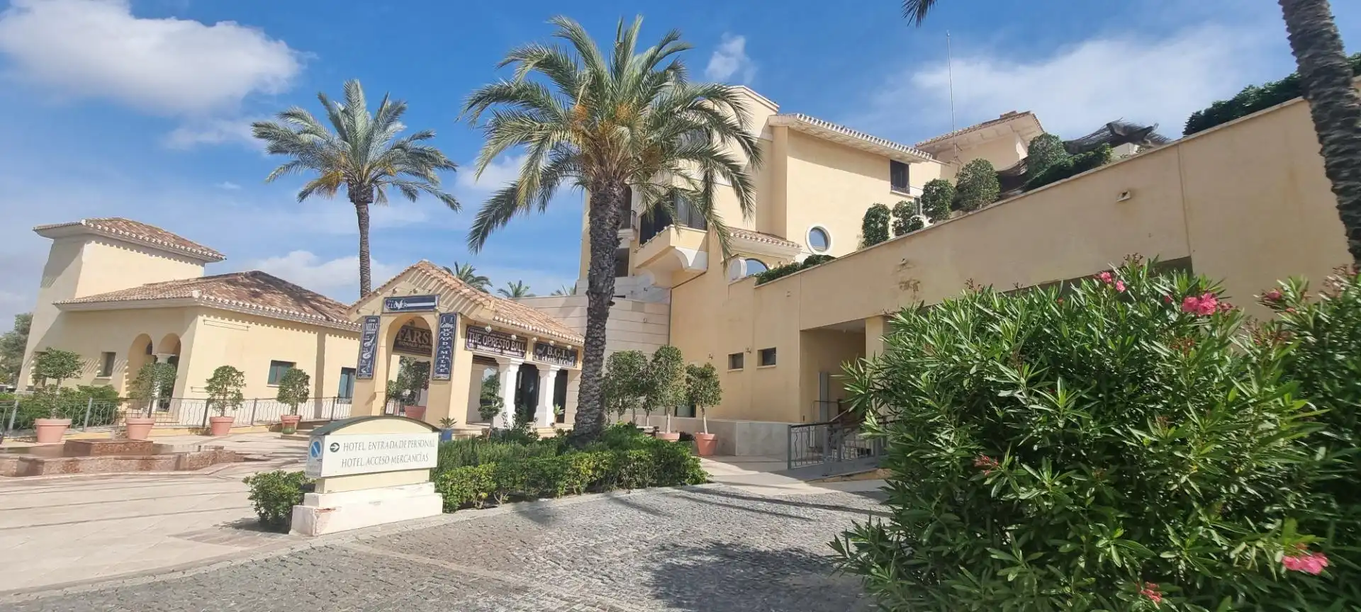 Exterior view of Houses for sale in Torre-Pacheco  with Air Conditioner, Private garden and Terrace